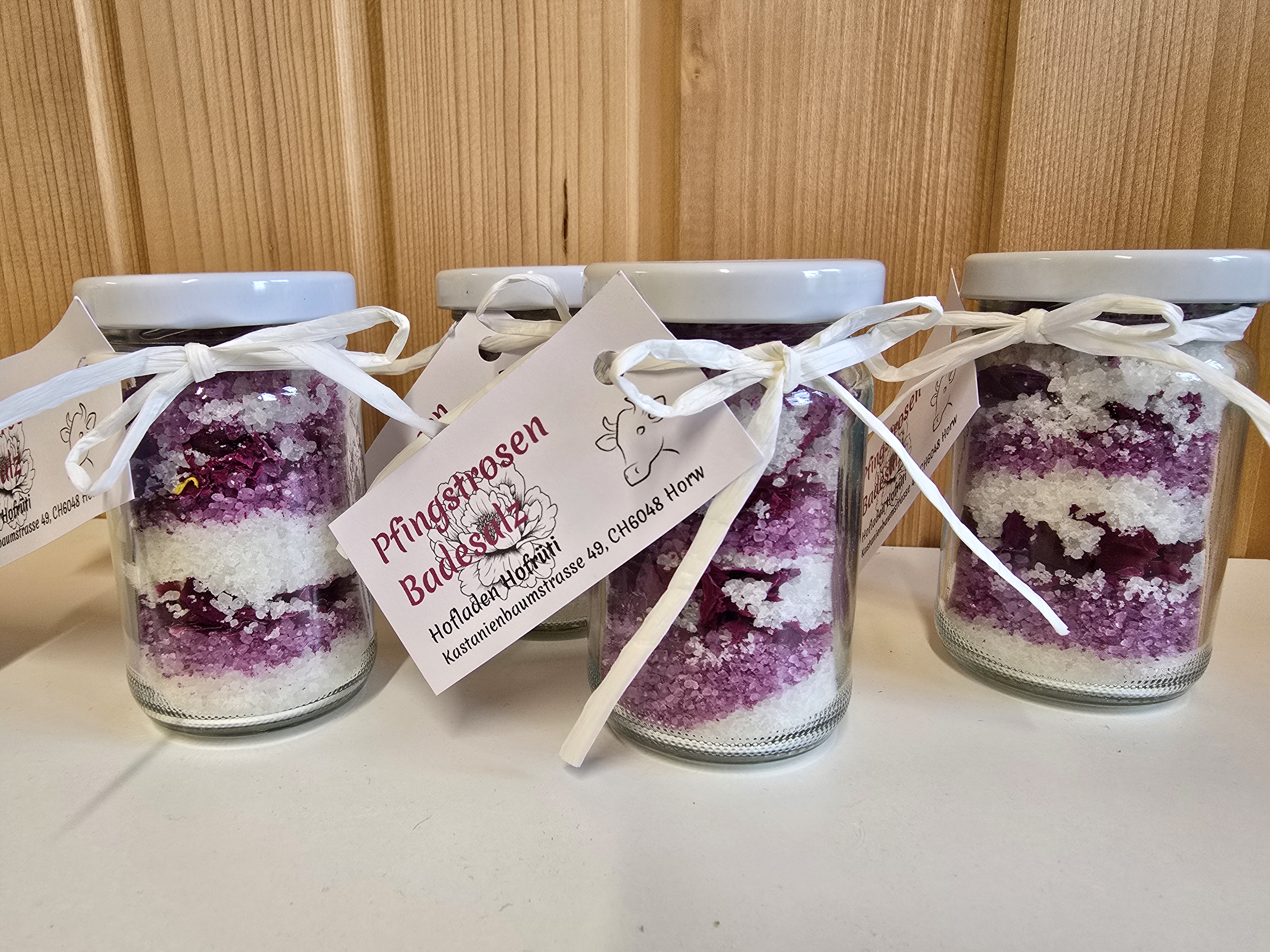 Pfingstrosenbadesalz 🌸 vom Hofladen Hofrüti in Horw