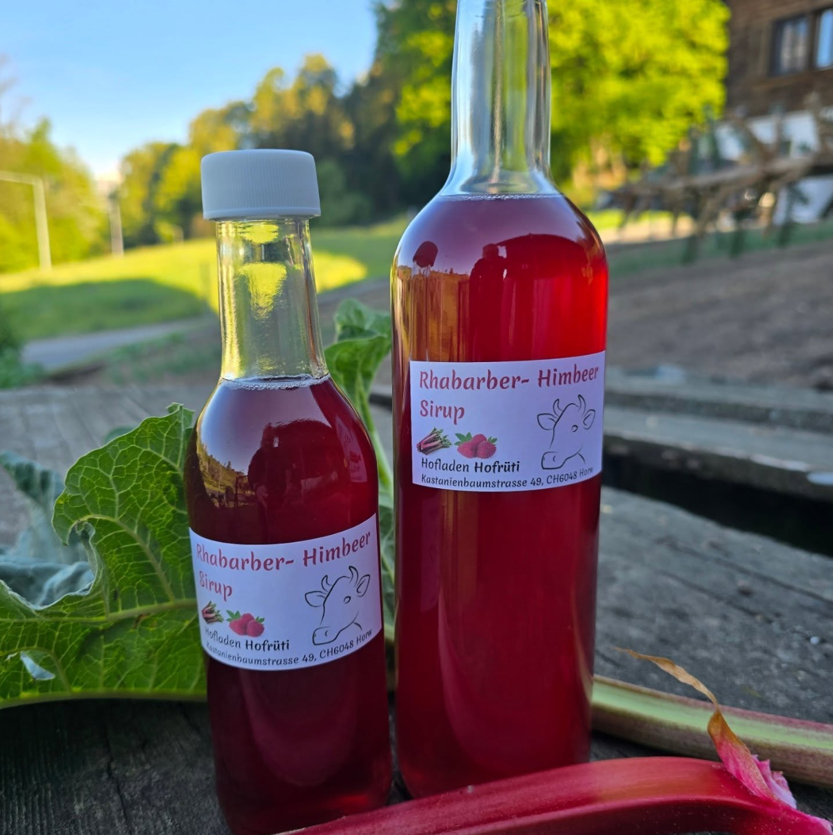 Rhabarber-Himbeer-Sirup vom Hofladen Hofrüti in Horw